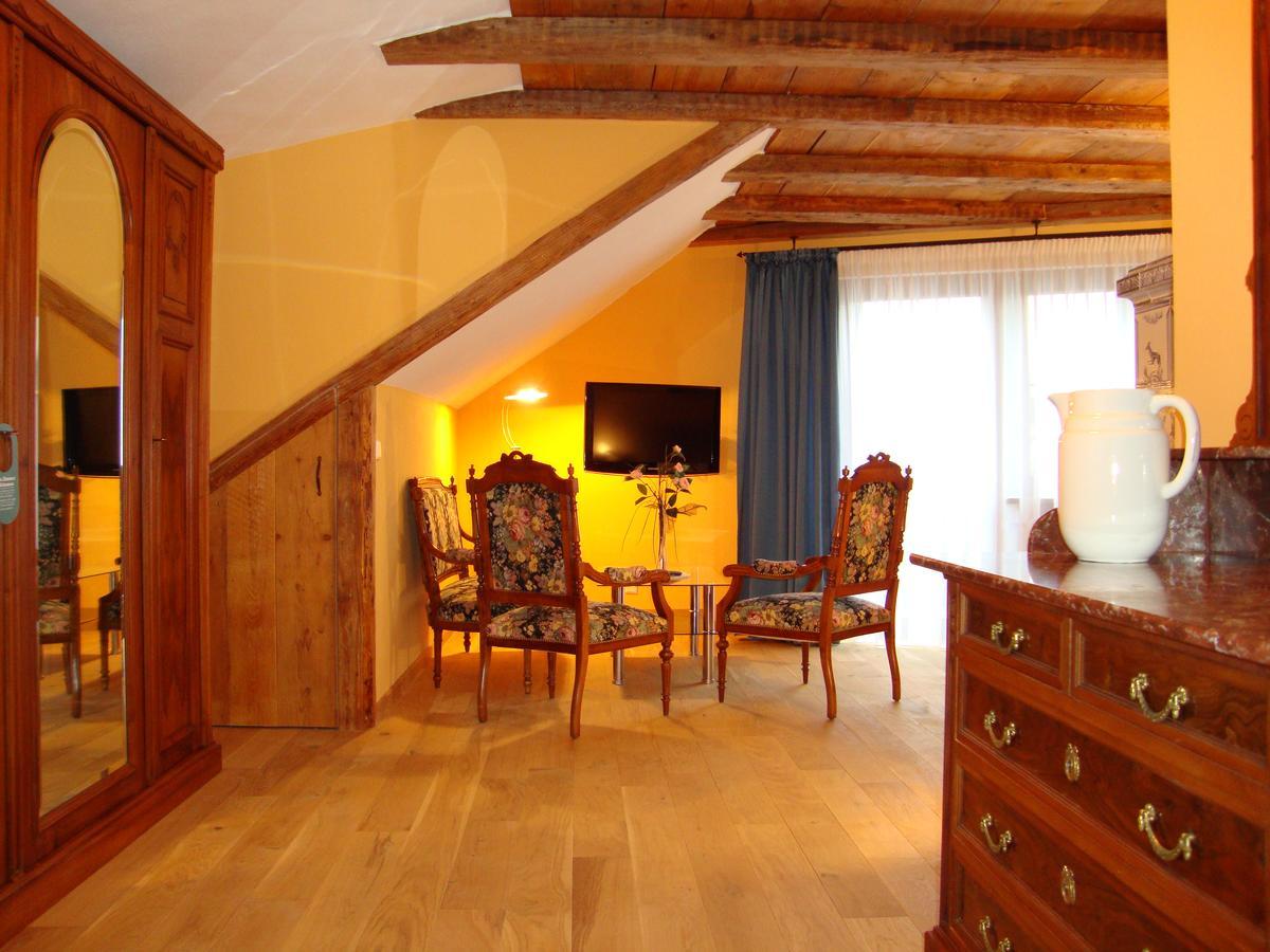 Historisches Genusshotel Loewen شوبفهايم المظهر الخارجي الصورة